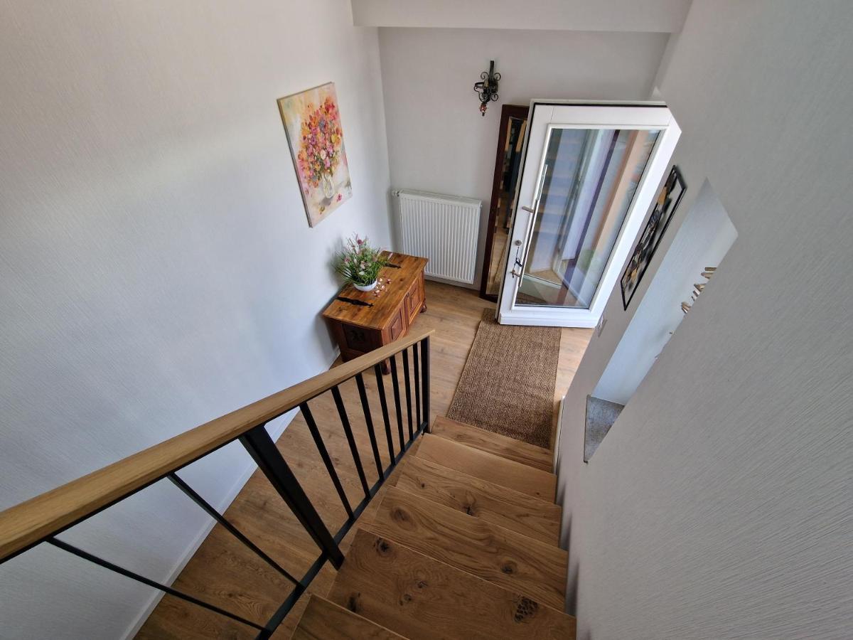 Ferienwohnung Eifeloase นีเด็กเกน ภายนอก รูปภาพ